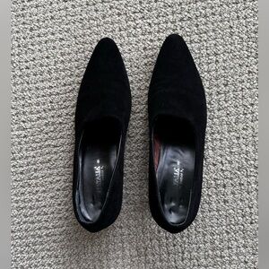 Aquatalia kitten heel suede pump 8